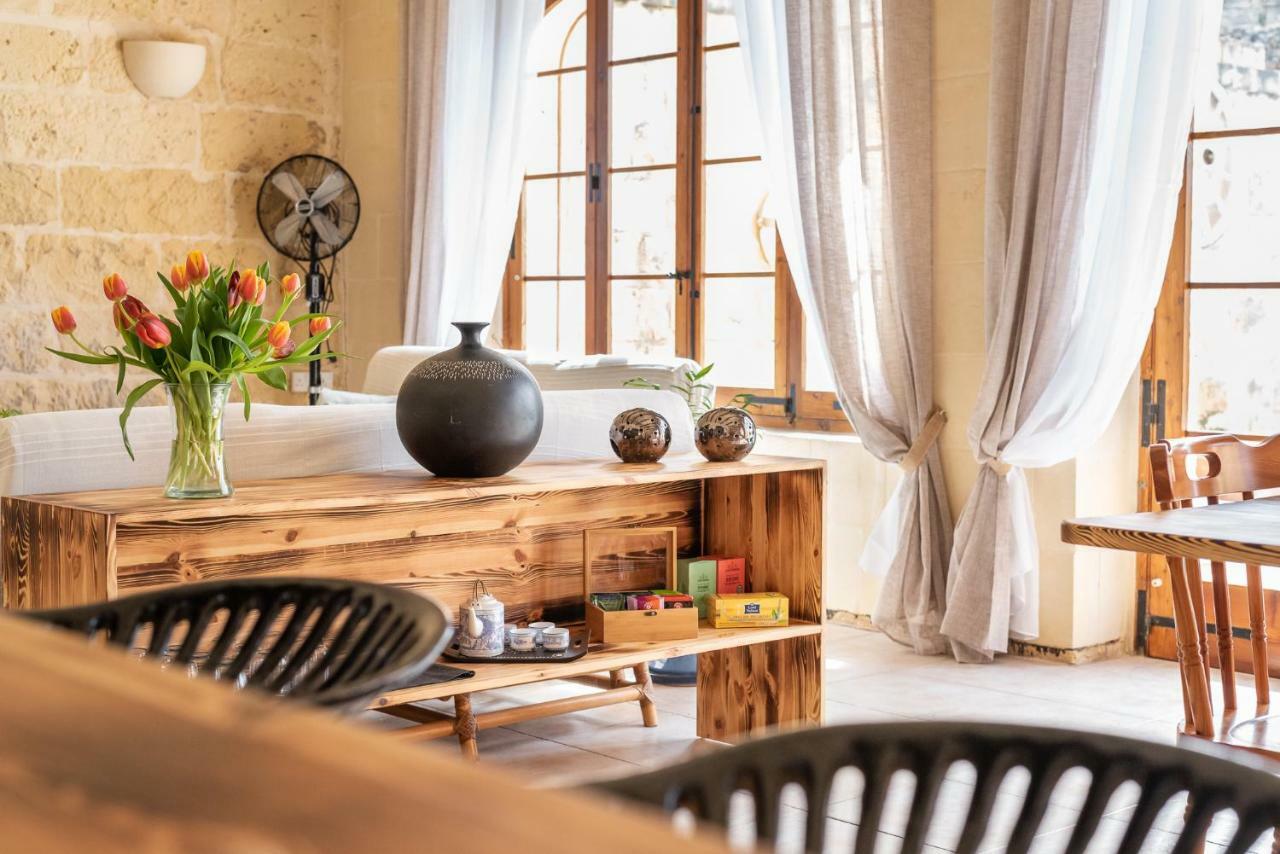 Mood Farmhouse B&B Għarb Eksteriør billede