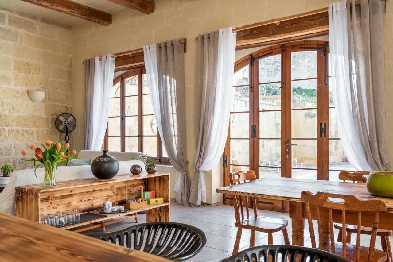 Mood Farmhouse B&B Għarb Eksteriør billede